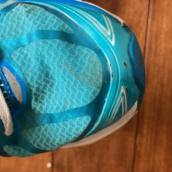 Saucony Running shoes. - Picture 8 of 8